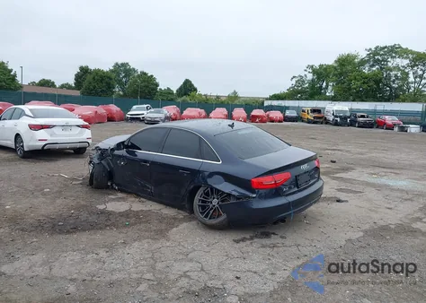 2013 Audi A4 2.0T Premium из США, поврежденный, VIN WAUFFAFL4DN033640